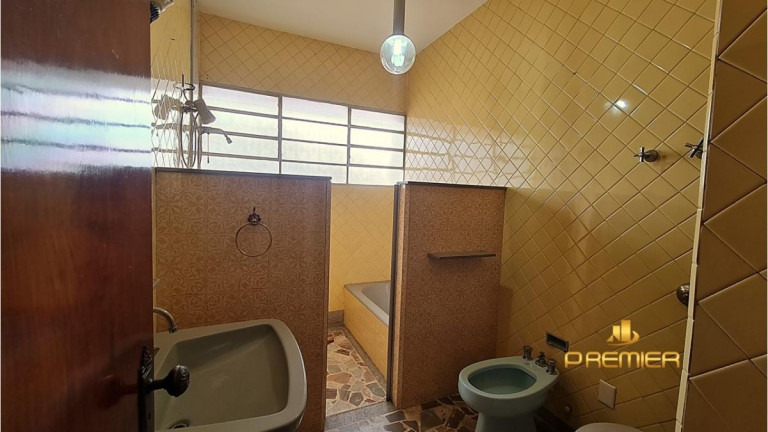 Imagem Casa com 3 Quartos à Venda, 284 m² em Jardim Ana Maria - Jundiaí