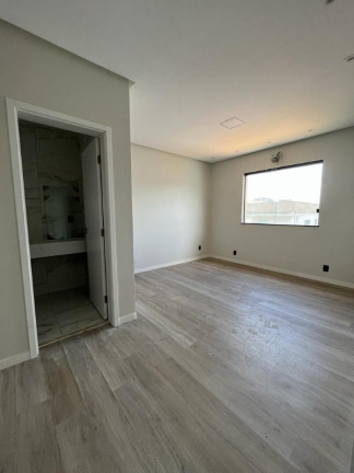 Imagem Casa com 3 Quartos à Venda, 245 m² em Ponta Negra - Manaus Imagem Casa com 3 Quartos à Venda, 245 m² em Ponta Negra - Manaus