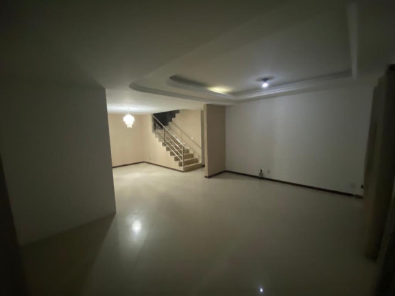 Imagem Casa com 4 Quartos à Venda, 210 m² em Catu De Abrantes (abrantes) - Camaçari