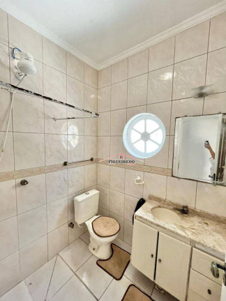 Imagem Casa com 6 Quartos à Venda, 175 m² em Canto Do Forte - Praia Grande Imagem Casa com 6 Quartos à Venda, 175 m² em Canto Do Forte - Praia Grande