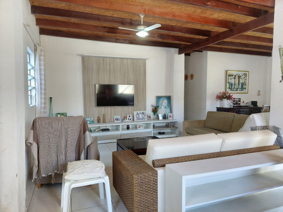 Imagem Casa com 3 Quartos à Venda, 240 m² Imagem Casa com 3 Quartos à Venda, 240 m²