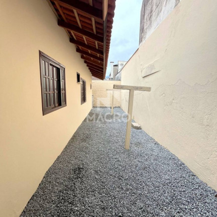 Imagem Casa com 3 Quartos à Venda, 132 m² em Centro - Jaraguá Do Sul Imagem Casa com 3 Quartos à Venda, 132 m² em Centro - Jaraguá Do Sul