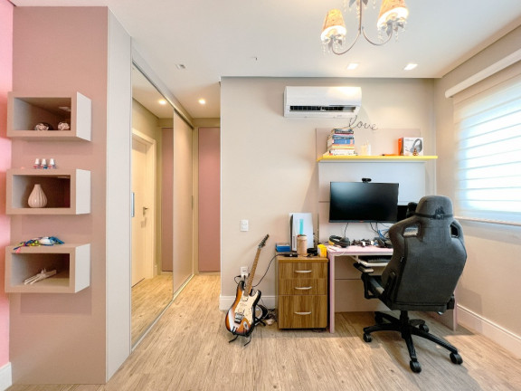 Imagem Apartamento com 3 Quartos à Venda, 133 m² em Kobrasol - São José