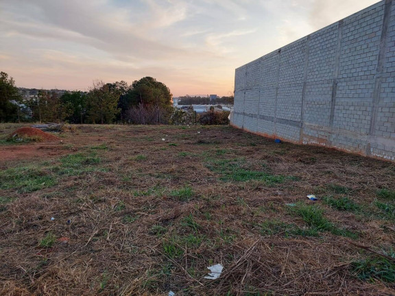 Imagem Terreno à Venda, 600 m² em Jardim Itália - Sorocaba Imagem Terreno à Venda, 600 m² em Jardim Itália - Sorocaba