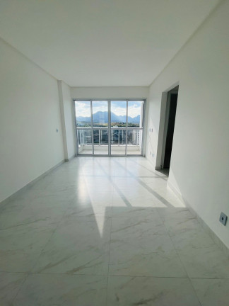 Apartamento com 2 Quartos à Venda, 79 m²