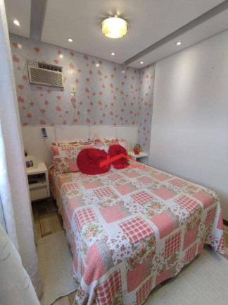 Imagem Apartamento com 3 Quartos à Venda, 54 m² em Jardim Iririú - Joinville