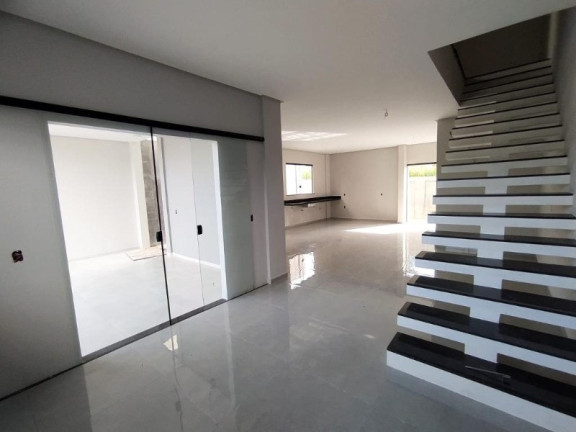 Imagem Casa com 3 Quartos à Venda, 132 m² em Parque 10 De Novembro - Manaus Imagem Casa com 3 Quartos à Venda, 132 m² em Parque 10 De Novembro - Manaus
