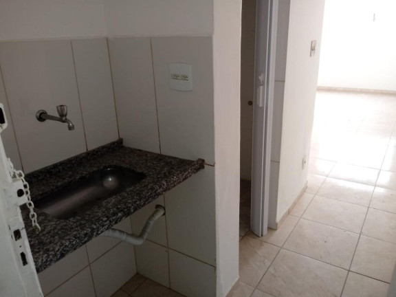 Imagem Kitnet com 1 Quarto à Venda, 28 m² em Santa Efigênia - São Paulo Imagem Kitnet com 1 Quarto à Venda, 28 m² em Santa Efigênia - São Paulo