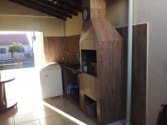 Casa com 3 Quartos à Venda, 127 m² em Jardim Colúmbia Iv - Arapongas