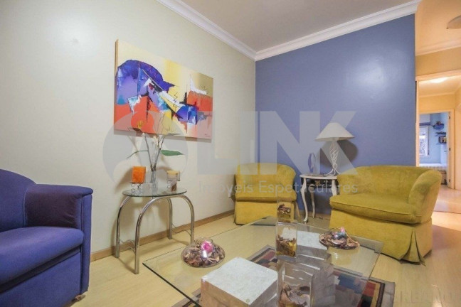 Imagem Imóvel com 3 Quartos à Venda, 94 m² em Petrópolis - Porto Alegre