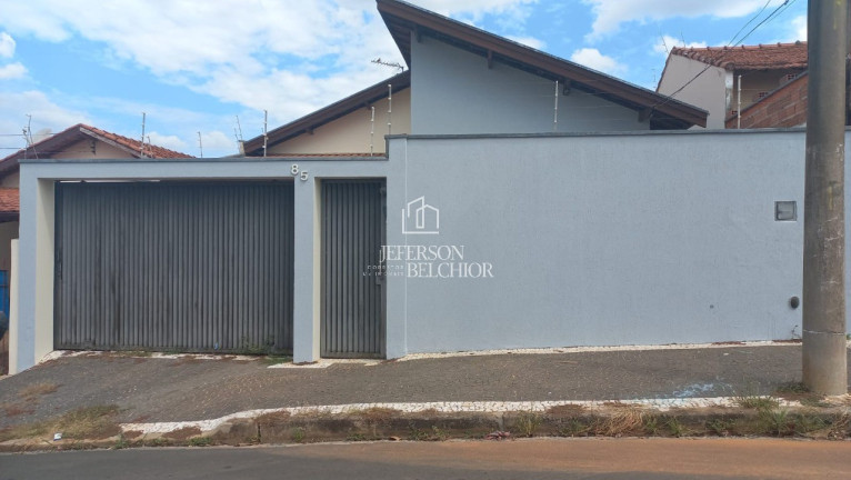 Imagem Casa com 3 Quartos à Venda, 123 m² em Loteamento Inocoop - Mogi Mirim Imagem Casa com 3 Quartos à Venda, 123 m² em Loteamento Inocoop - Mogi Mirim