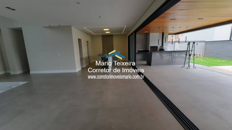 Imagem Casa de Condomínio com 4 Quartos à Venda, 400 m² em Jardim Do Golfe - São José Dos Campos