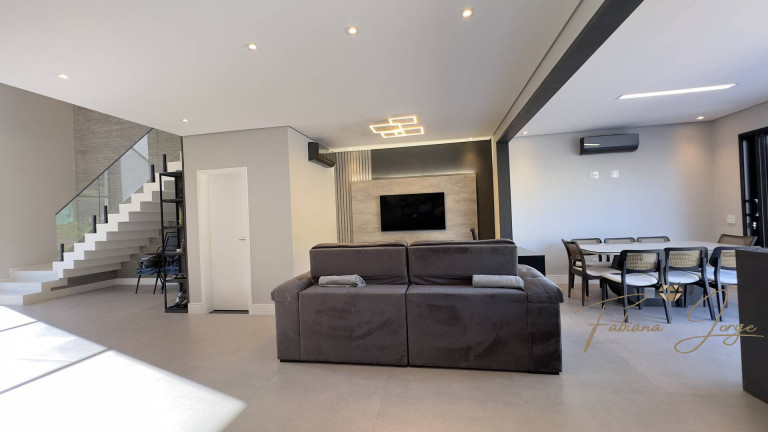 Imagem Casa com 3 Quartos à Venda, 300 m² em Jardim São Marcos - Valinhos
