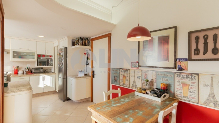 Imagem Apartamento com 3 Quartos à Venda, 167 m² em Moinhos De Vento - Porto Alegre Imagem Apartamento com 3 Quartos à Venda, 167 m² em Moinhos De Vento - Porto Alegre
