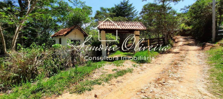 Imagem Chácara com 4 Quartos à Venda, 27.000 m² em Campinas - Pindamonhangaba Imagem Chácara com 4 Quartos à Venda, 27.000 m² em Campinas - Pindamonhangaba
