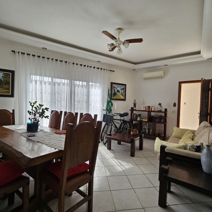Imagem Casa com 2 Quartos à Venda, 88 m² em Caiçara - Praia Grande Imagem Casa com 2 Quartos à Venda, 88 m² em Caiçara - Praia Grande
