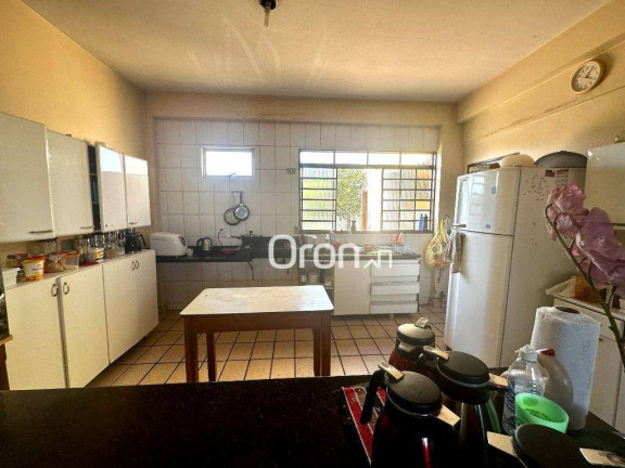 Imagem Sobrado com 3 Quartos à Venda, 306 m² em Vila Morais - Goiânia Imagem Sobrado com 3 Quartos à Venda, 306 m² em Vila Morais - Goiânia