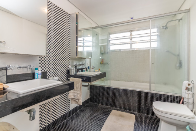 Imagem Apartamento com 3 Quartos à Venda, 212 m² em Santa Cecília - São Paulo