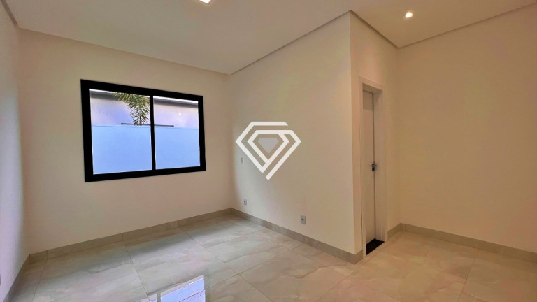 Imagem Casa de Condomínio com 4 Quartos à Venda, 240 m² em Loteamento Caribe - Palmas Imagem Casa de Condomínio com 4 Quartos à Venda, 240 m² em Loteamento Caribe - Palmas