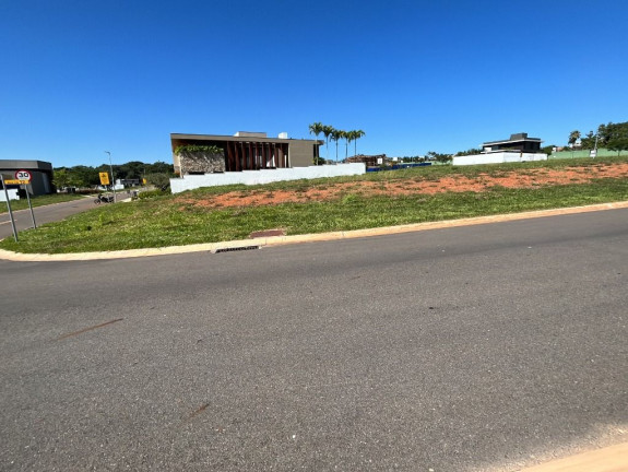 Imagem Terreno à Venda, 961 m² em Condomínio Plateau Dor - Goiânia Imagem Terreno à Venda, 961 m² em Condomínio Plateau Dor - Goiânia