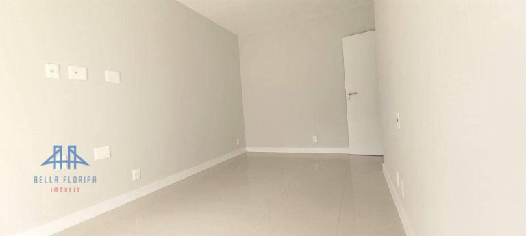 Imagem Apartamento com 2 Quartos à Venda, 75 m² em Itacorubi - Florianópolis Imagem Apartamento com 2 Quartos à Venda, 75 m² em Itacorubi - Florianópolis