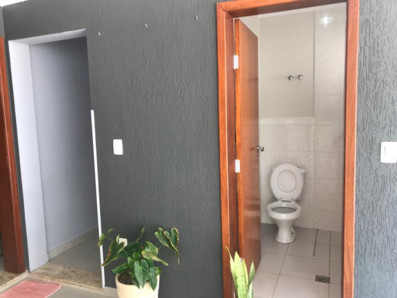 Imagem Casa com 2 Quartos à Venda, 330 m² em Jardim Karolyne - Votorantim Imagem Casa com 2 Quartos à Venda, 330 m² em Jardim Karolyne - Votorantim