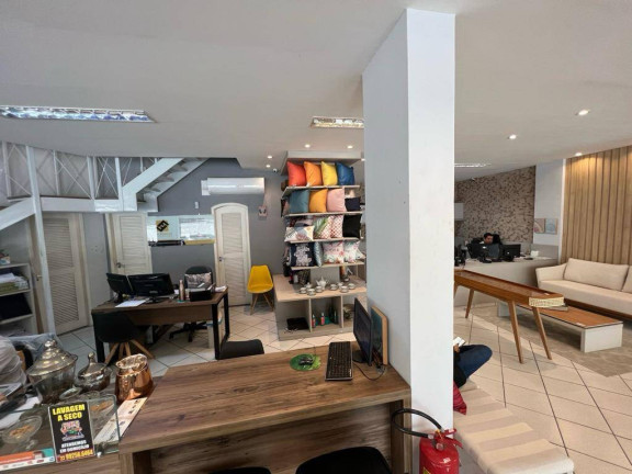 Imagem Imóvel Comercial para Alugar, 212 m² em Centro - Araruama
