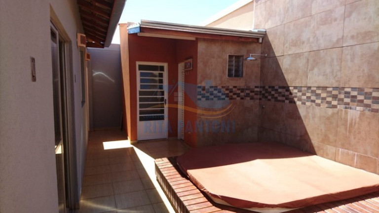 Imagem Casa de Condomínio com 3 Quartos à Venda, 190 m² em Condomínio Gerânios - Ribeirão Preto Imagem Casa de Condomínio com 3 Quartos à Venda, 190 m² em Condomínio Gerânios - Ribeirão Preto