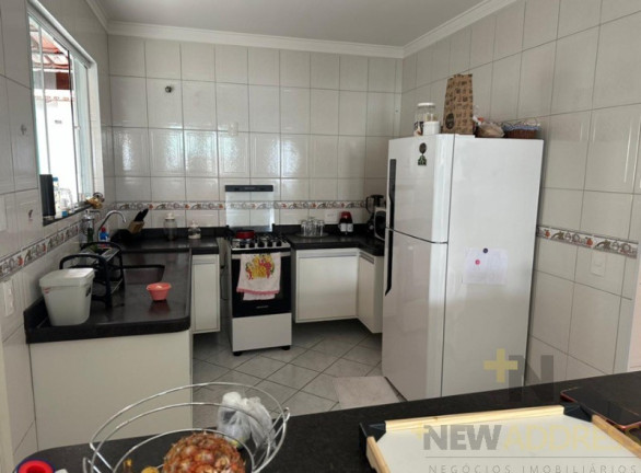 Imagem Casa com 3 Quartos à Venda, 300 m² em Olaria - Vila Velha Imagem Casa com 3 Quartos à Venda, 300 m² em Olaria - Vila Velha