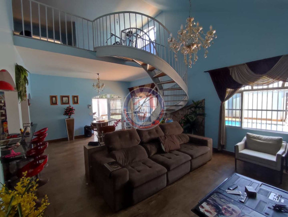 Imagem Casa com 3 Quartos à Venda, 430 m² em Flórida - Praia Grande Imagem Casa com 3 Quartos à Venda, 430 m² em Flórida - Praia Grande