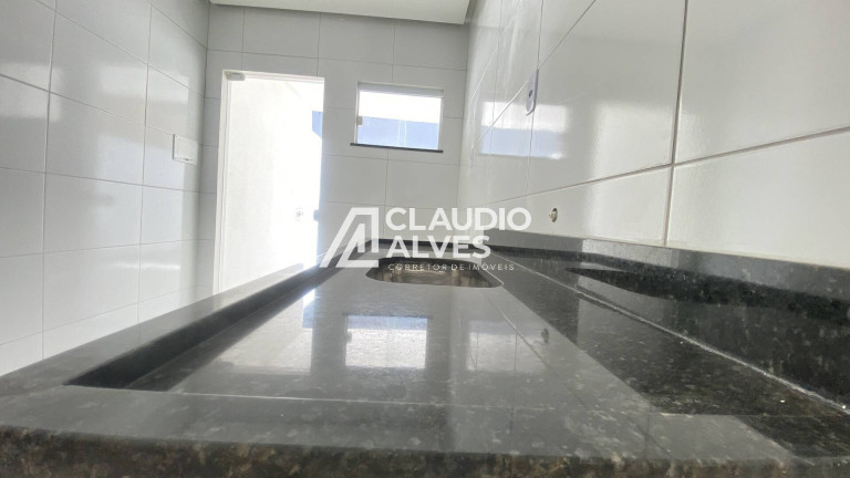 Imagem Casa com 2 Quartos à Venda, 80 m² em Mangabeira - Feira De Santana Imagem Casa com 2 Quartos à Venda, 80 m² em Mangabeira - Feira De Santana