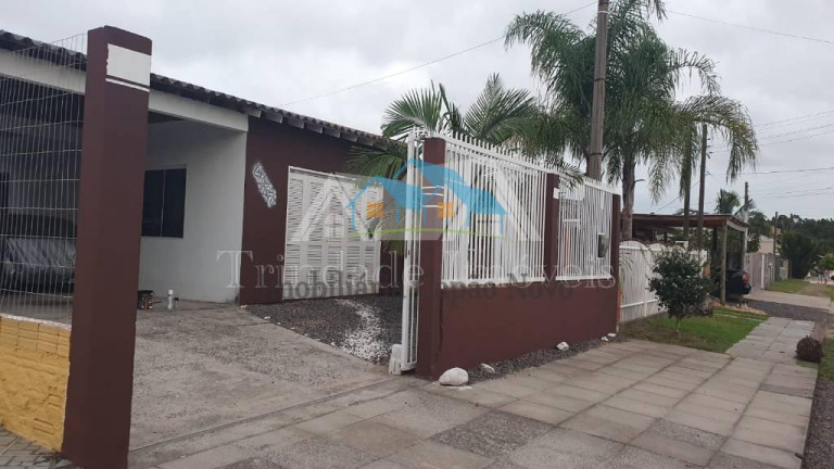 Imagem Casa com 5 Quartos à Venda, 125 m² em Capão Novo - Capão Da Canoa