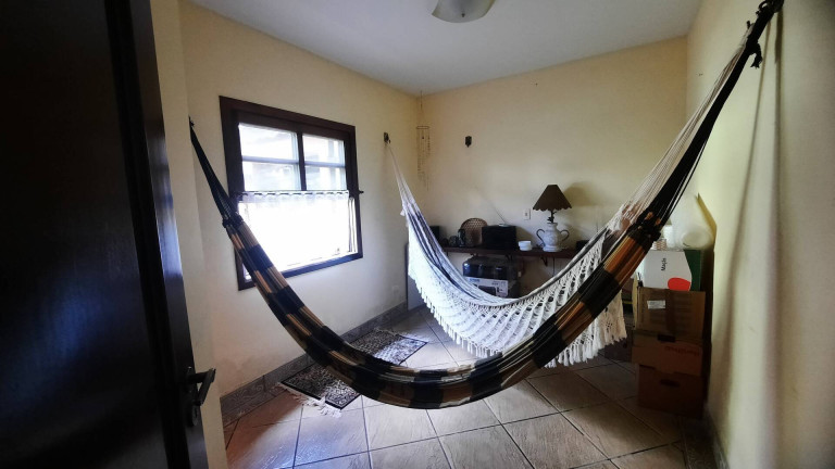 Imagem Casa com 4 Quartos à Venda, 135 m² em Tabatinga - Ubatuba