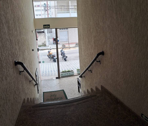 Imagem Kitnet com 1 Quarto à Venda, 32 m² em Guilhermina - Praia Grande