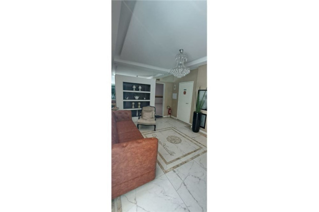 Imagem Apartamento à Venda, 9.300 m² em Meia Praia - Itapema Imagem Apartamento à Venda, 9.300 m² em Meia Praia - Itapema