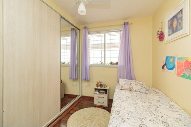 Imagem Imóvel com 4 Quartos à Venda, 75 m² em Passo Da Areia - Porto Alegre Imagem Imóvel com 4 Quartos à Venda, 75 m² em Passo Da Areia - Porto Alegre