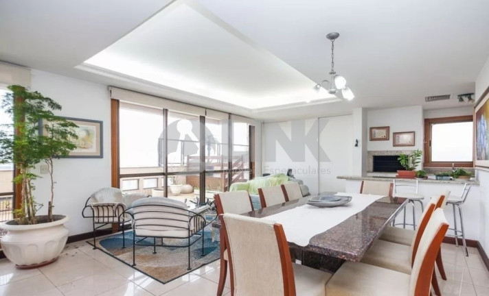 Imagem Imóvel com 4 Quartos à Venda, 353 m² em Três Figueiras - Porto Alegre Imagem Imóvel com 4 Quartos à Venda, 353 m² em Três Figueiras - Porto Alegre