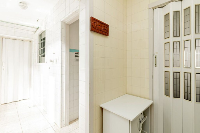 Imagem Apartamento com 2 Quartos à Venda, 68 m² em Menino Deus - Porto Alegre Imagem Apartamento com 2 Quartos à Venda, 68 m² em Menino Deus - Porto Alegre