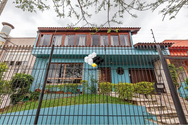 Casa com 5 Quartos à Venda, 330 m² em Vila Ipiranga - Porto Alegre
