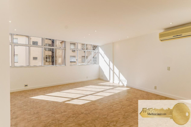 Imagem Apartamento com 2 Quartos à Venda, 95 m² em Copacabana - Rio De Janeiro Imagem Apartamento com 2 Quartos à Venda, 95 m² em Copacabana - Rio De Janeiro