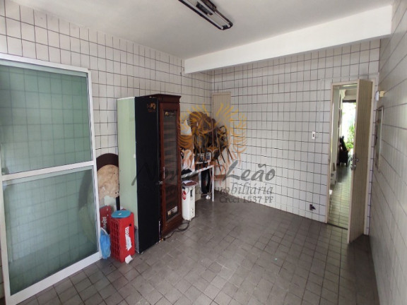 Imagem Casa com 4 Quartos à Venda, 260 m² em Treze De Julho - Aracaju Imagem Casa com 4 Quartos à Venda, 260 m² em Treze De Julho - Aracaju