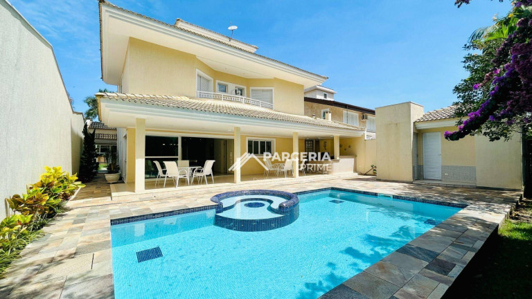 Imagem Casa com 5 Quartos à Venda, 327 m² em Riviera Módulo 20 - Bertioga Imagem Casa com 5 Quartos à Venda, 327 m² em Riviera Módulo 20 - Bertioga