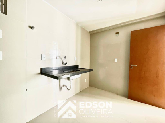Imagem Apartamento com 2 Quartos à Venda, 70 m² em Cabo Branco - João Pessoa