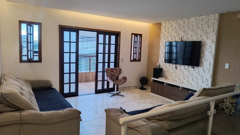 Imagem Casa com 3 Quartos à Venda, 218 m² em Mirante De Jandira - Jandira Imagem Casa com 3 Quartos à Venda, 218 m² em Mirante De Jandira - Jandira