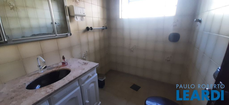 Imagem Casa com 2 Quartos à Venda, 249 m² em Vila Alzira - Santo André Imagem Casa com 2 Quartos à Venda, 249 m² em Vila Alzira - Santo André