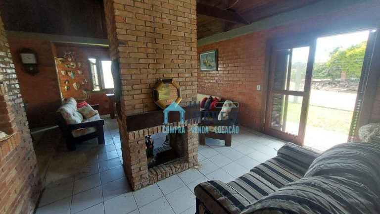 Imagem Casa com 3 Quartos à Venda, 560 m² em Centro - Balneário Pinhal Imagem Casa com 3 Quartos à Venda, 560 m² em Centro - Balneário Pinhal