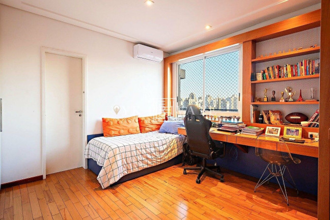 Imagem Apartamento com 3 Quartos à Venda, 260 m² em água Branca - São Paulo