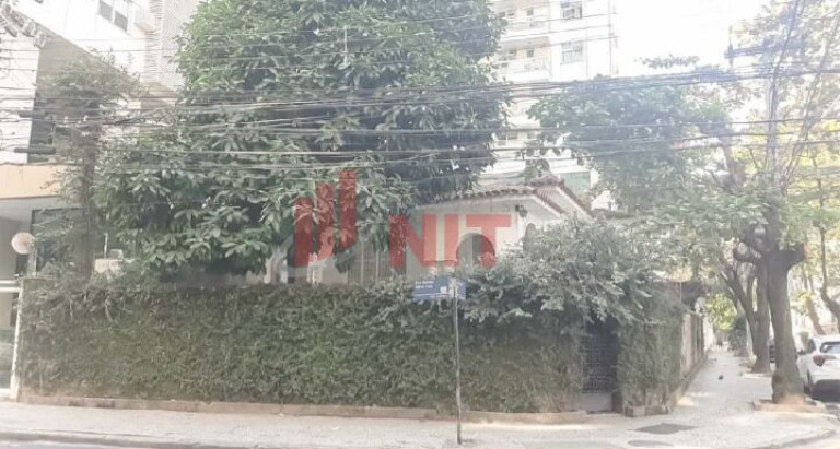 Imagem Apartamento com 4 Quartos à Venda, 205 m² em Icaraí - Niterói