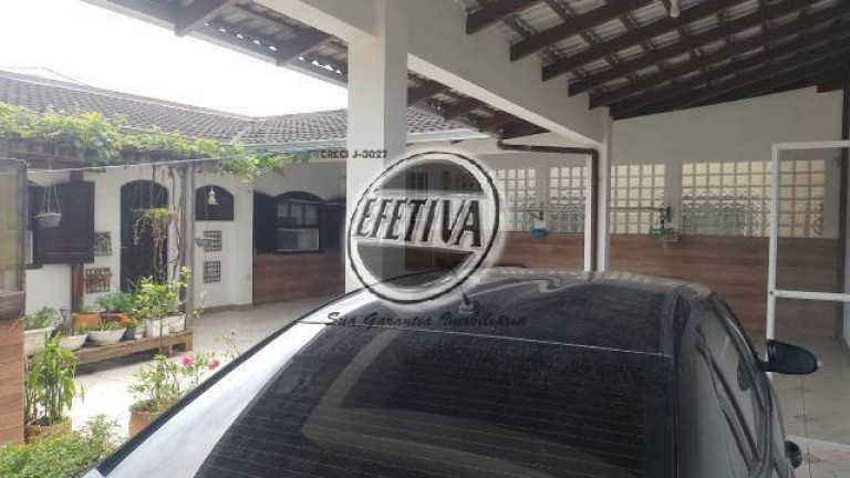 Imagem Casa com 4 Quartos à Venda, 312 m² em Marajó - Matinhos Imagem Casa com 4 Quartos à Venda, 312 m² em Marajó - Matinhos