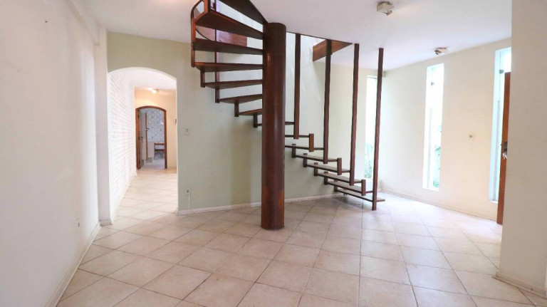 Imagem Casa com 3 Quartos à Venda, 216 m² em Jardim Paulista - São Paulo Imagem Casa com 3 Quartos à Venda, 216 m² em Jardim Paulista - São Paulo